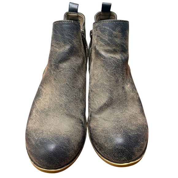 Jennifer Kline Size 8w Distressed Brown‎ Faux Leather Side Zip Ankle Boots - Picture 1 of 5